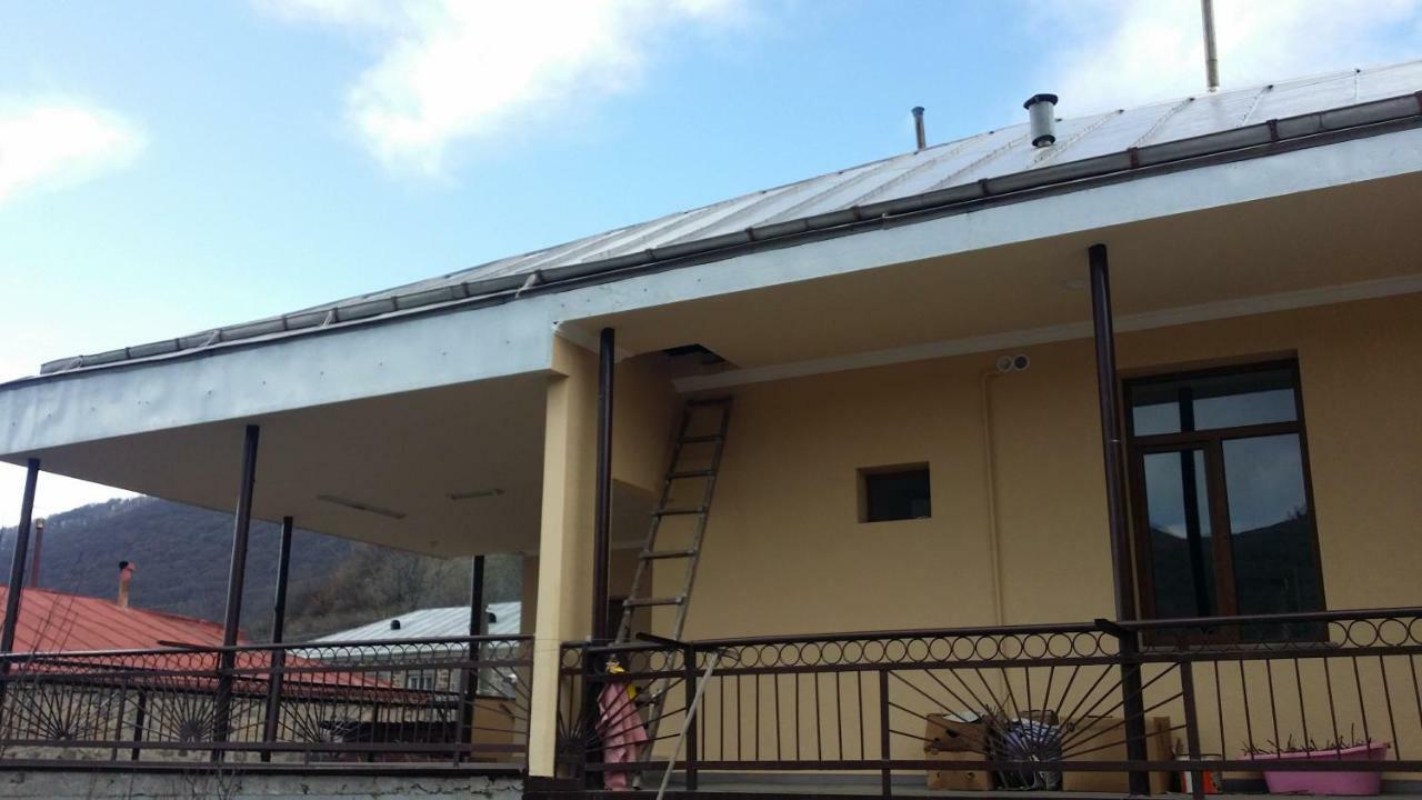Verishen Guest House B&B Горис Екстериор снимка